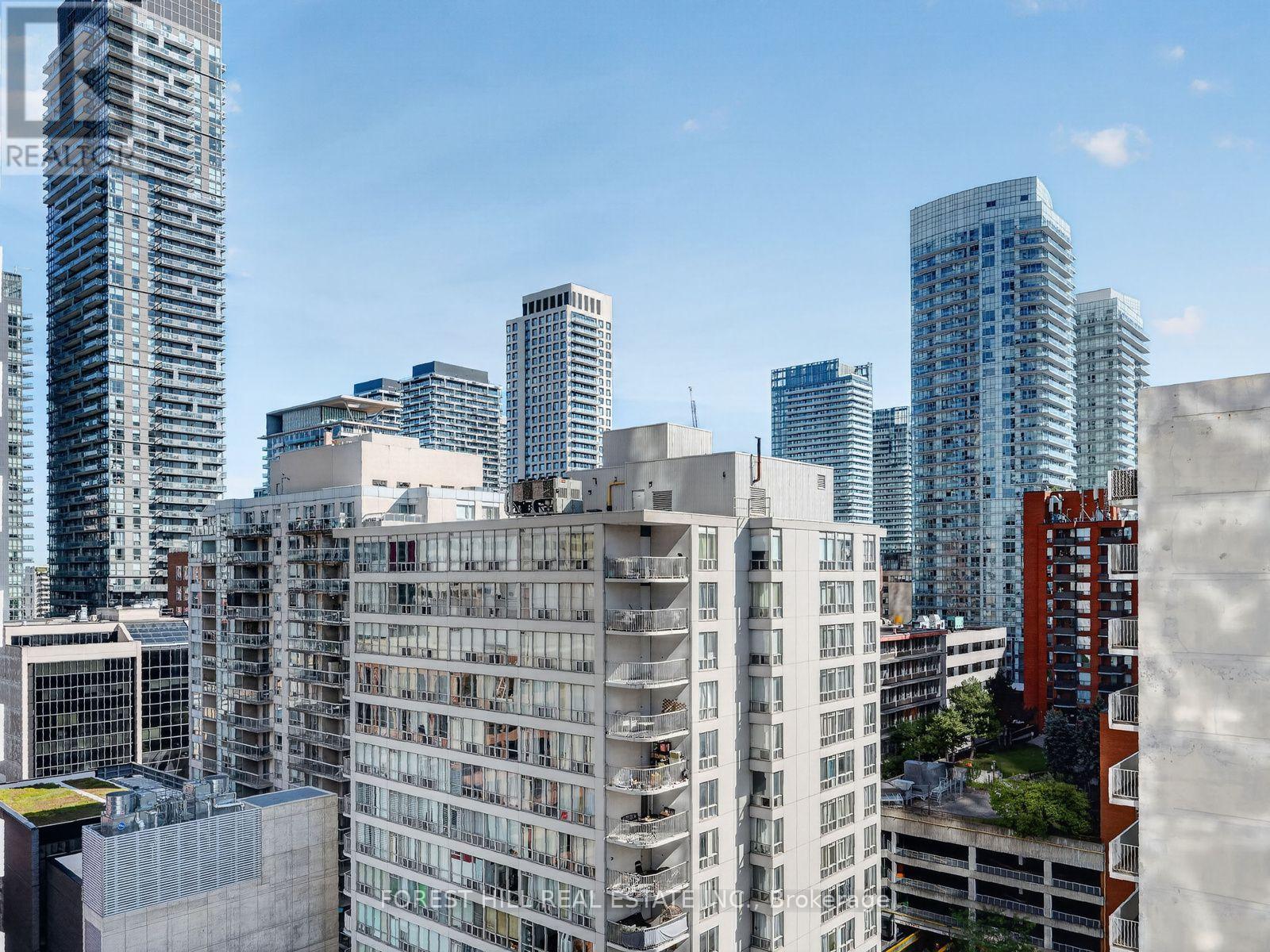1611 - 2191 Yonge Street Property Photo 17