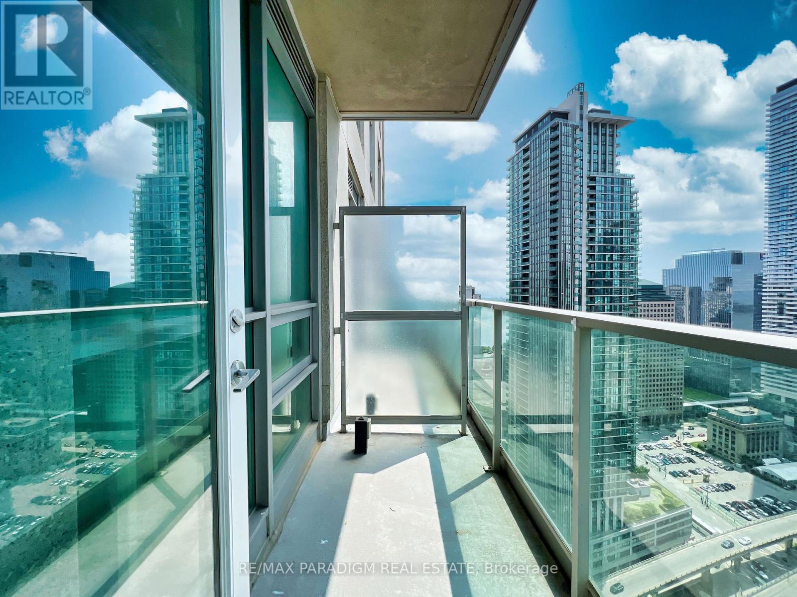 3713 - 18 Yonge Street Property Photo 31