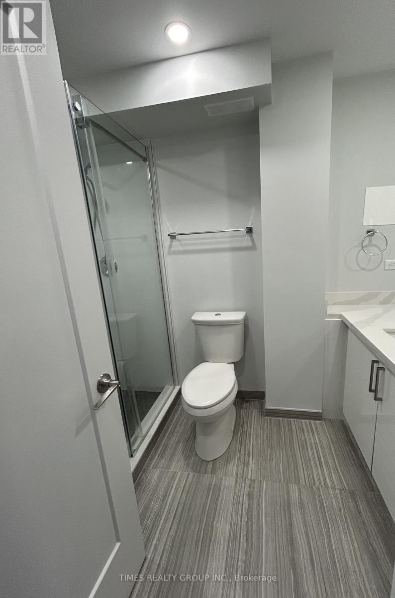 906 - 15 Walmer Road Property Photo 4
