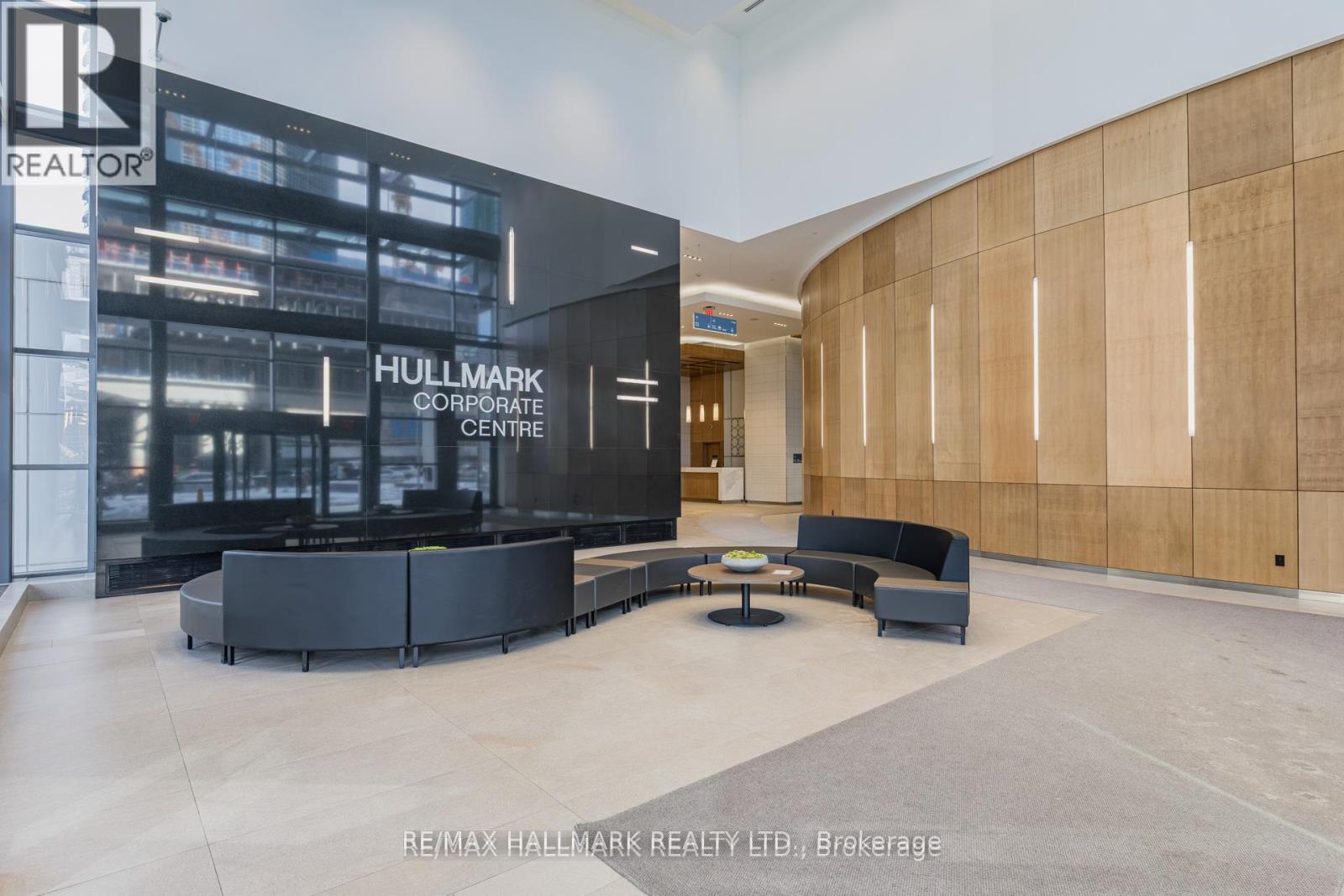 4789 Yonge Street Property Photo 2