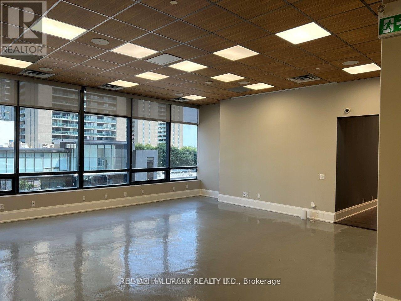 4789 Yonge Street Property Photo 5