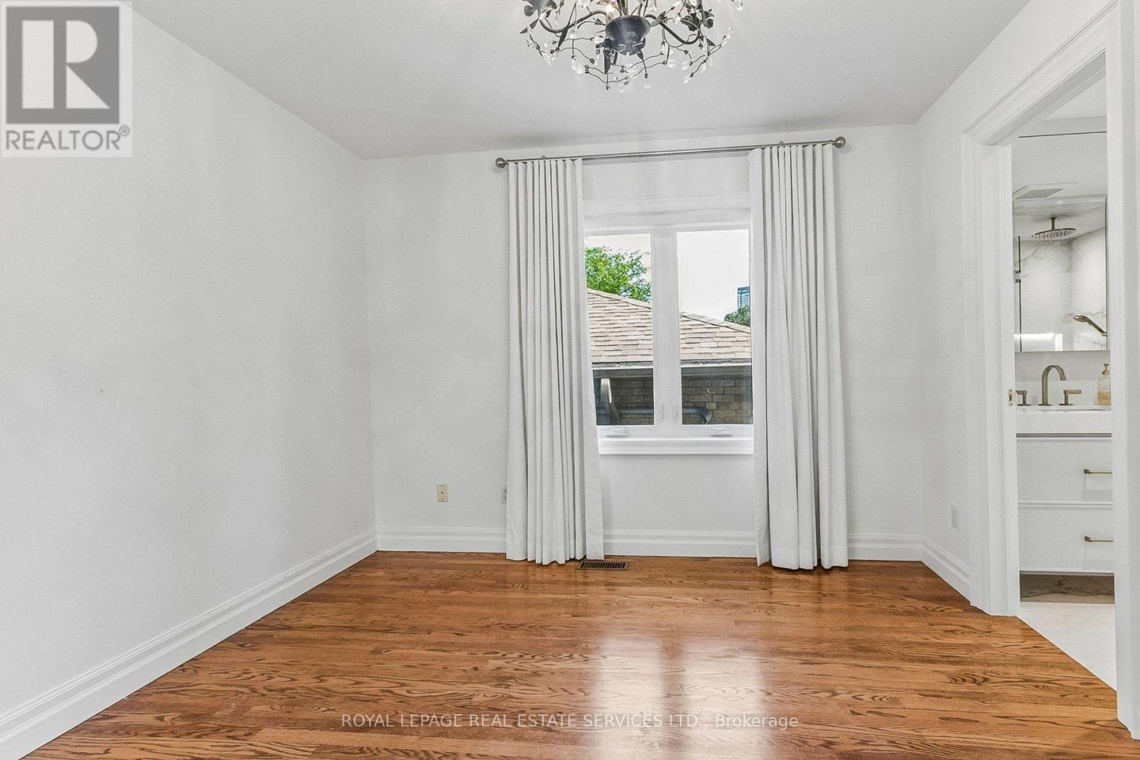 42 Rykert Crescent Property Photo 28