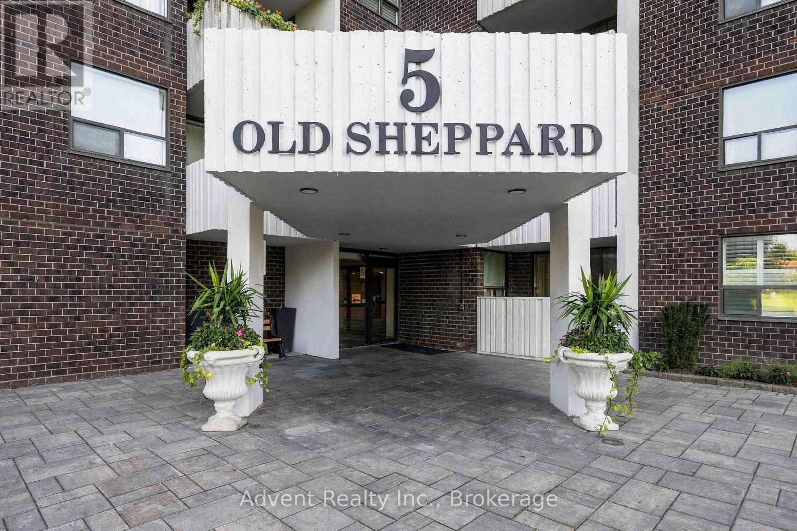 1805 - 5 Old Sheppard Avenue Property Photo 2