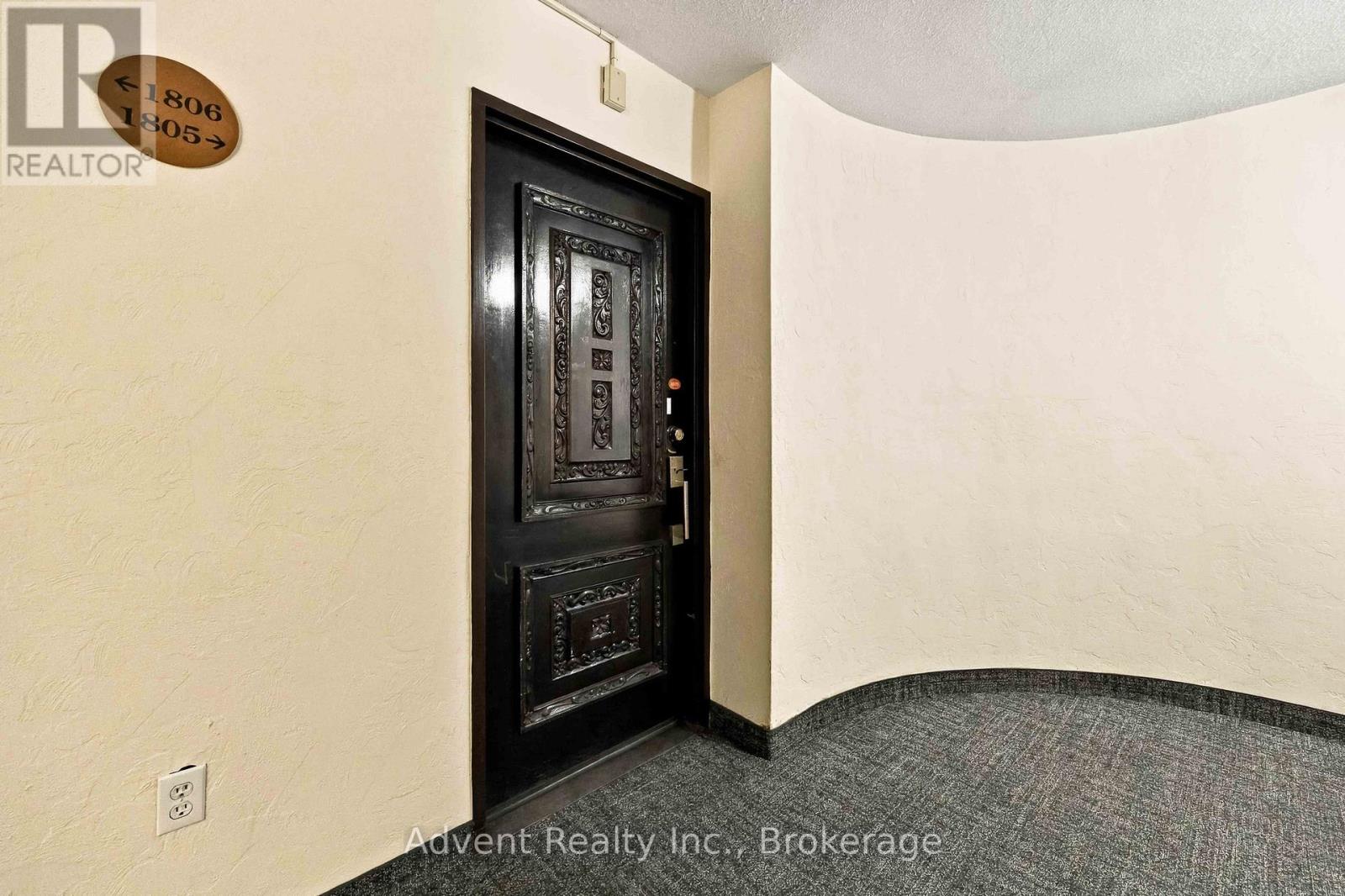 1805 - 5 Old Sheppard Avenue Property Photo 4