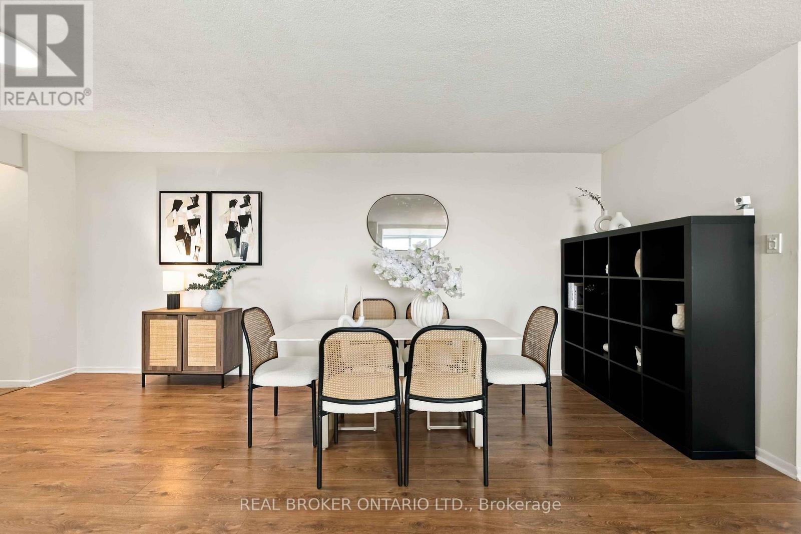 1805 - 5 Old Sheppard Avenue Property Photo 8