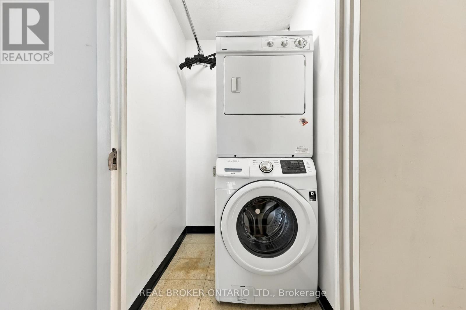 1805 - 5 Old Sheppard Avenue Property Photo 25
