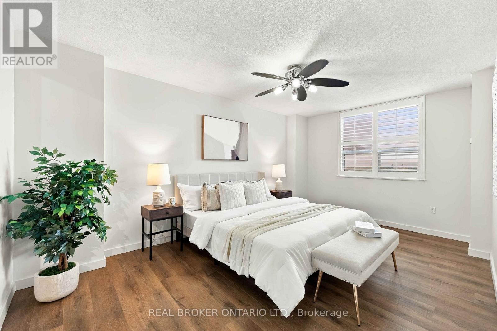1805 - 5 Old Sheppard Avenue Property Photo 29