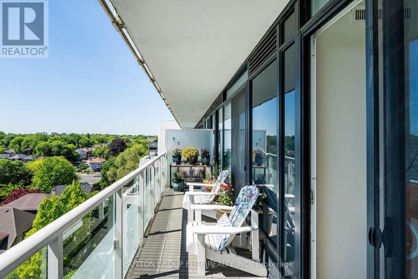 814 - 3018 Yonge Street Property Photo 33