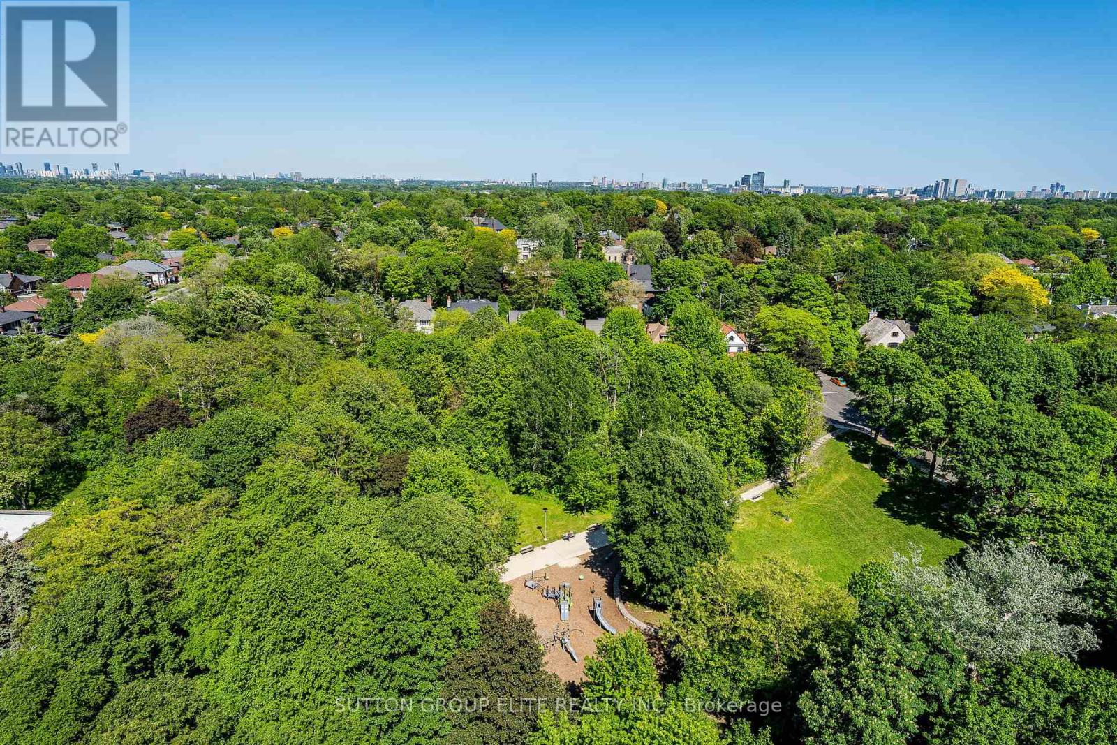 814 - 3018 Yonge Street Property Photo 43