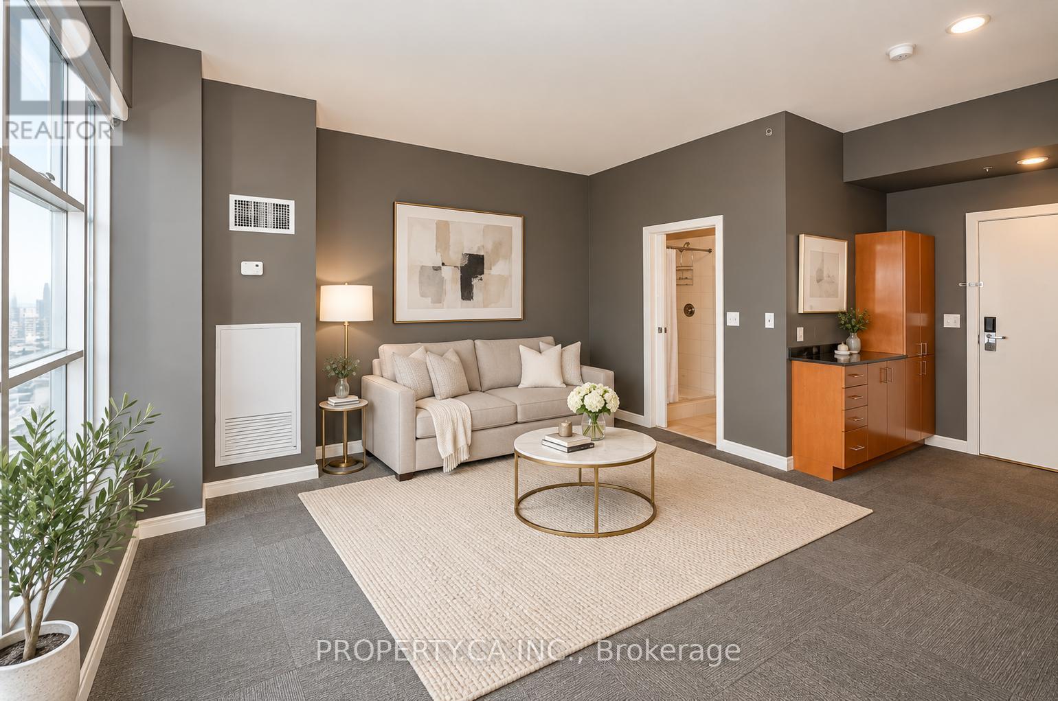 3708 - 1 KING STREET W Property Photo 1