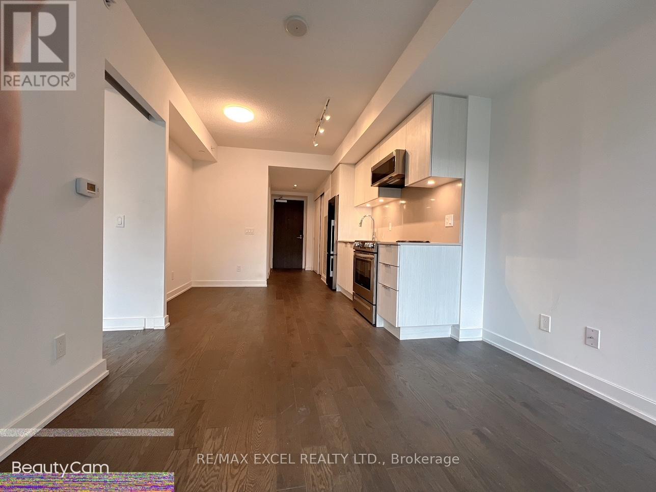 1008 - 25 Richmond Street E Property Photo 7