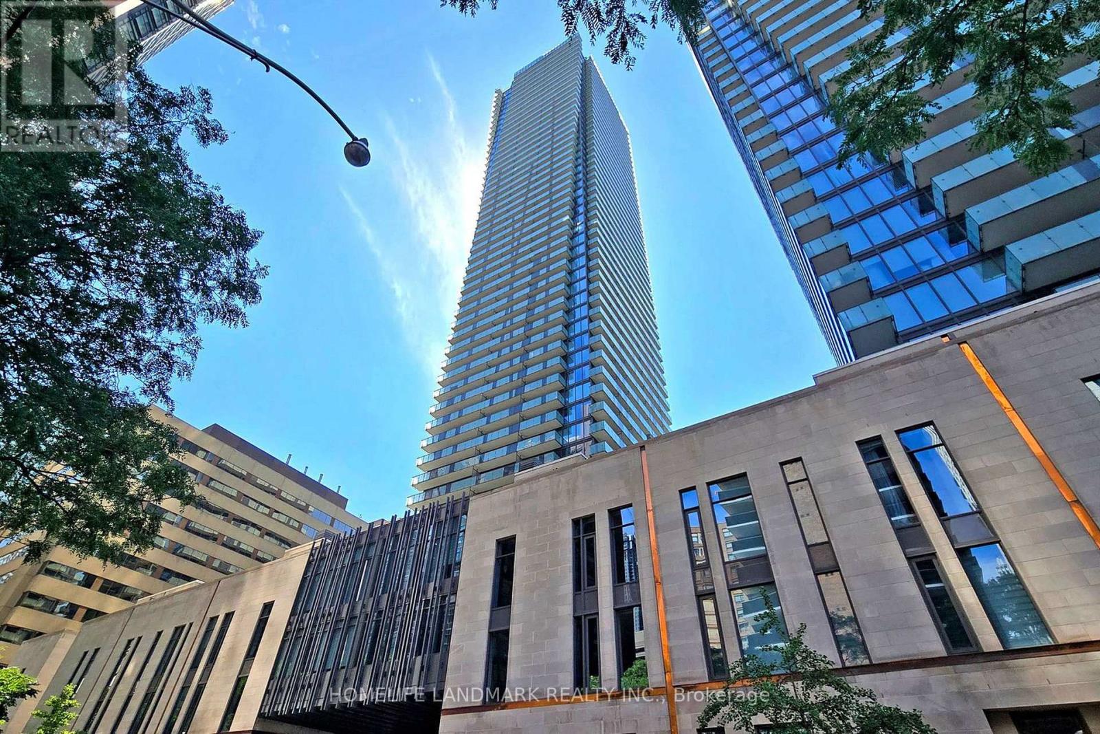 3410 - 1080 Bay Street Property Photo 1