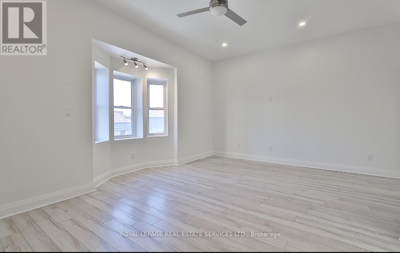 995 Bloor Street W Property Photo 7