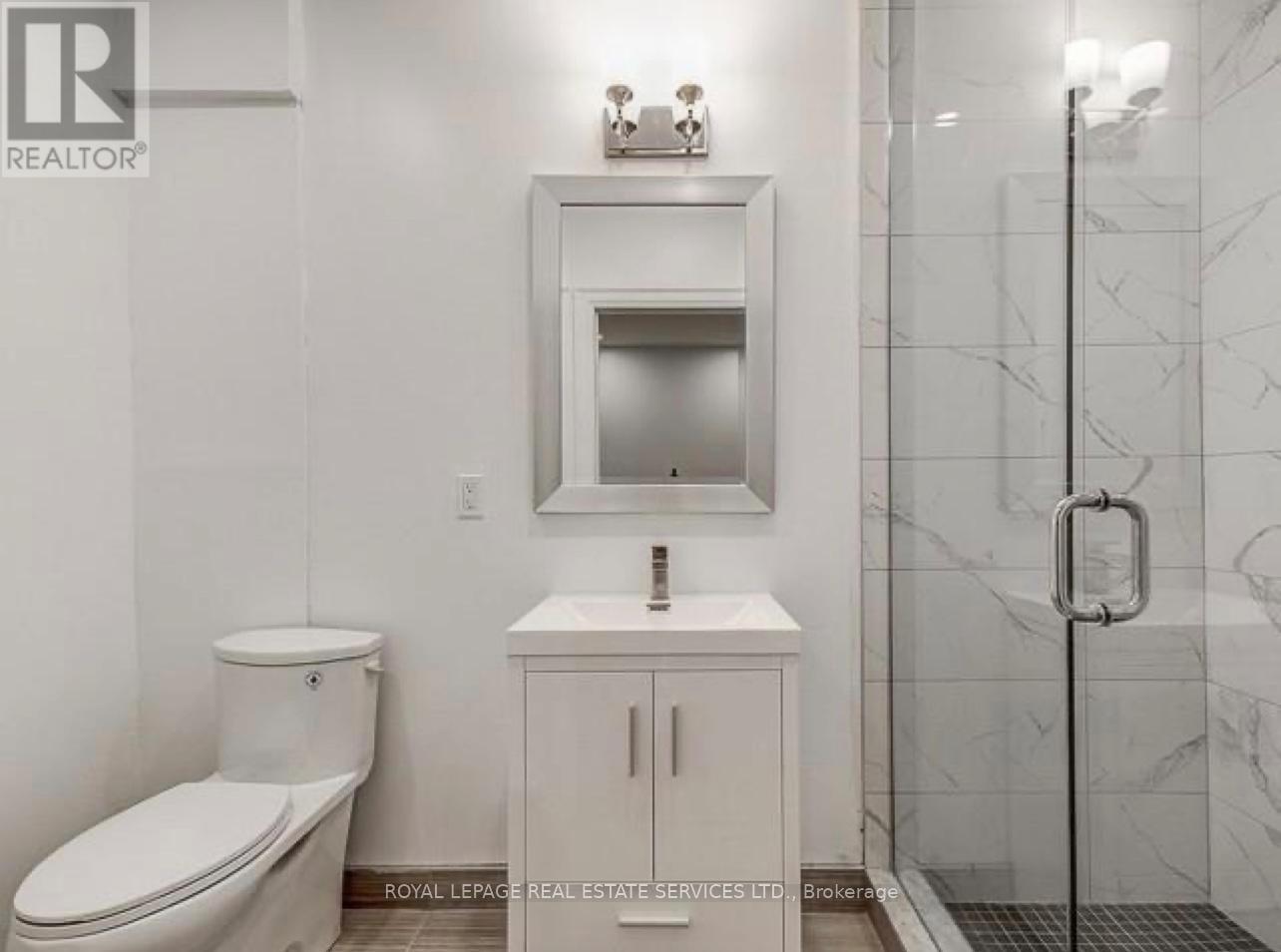 995 Bloor Street W Property Photo 10