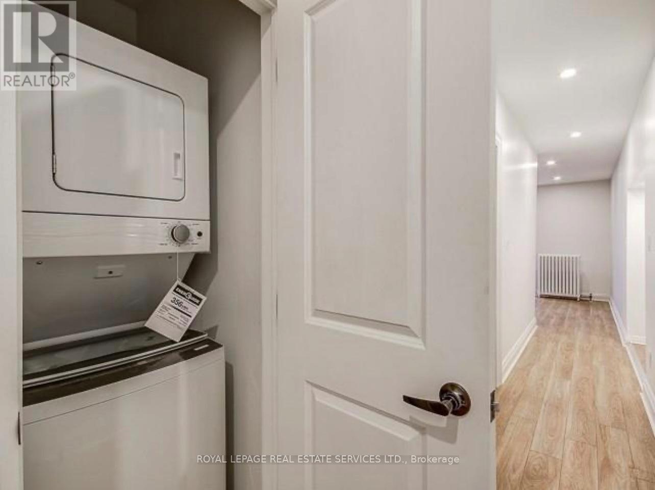 995 Bloor Street W Property Photo 11