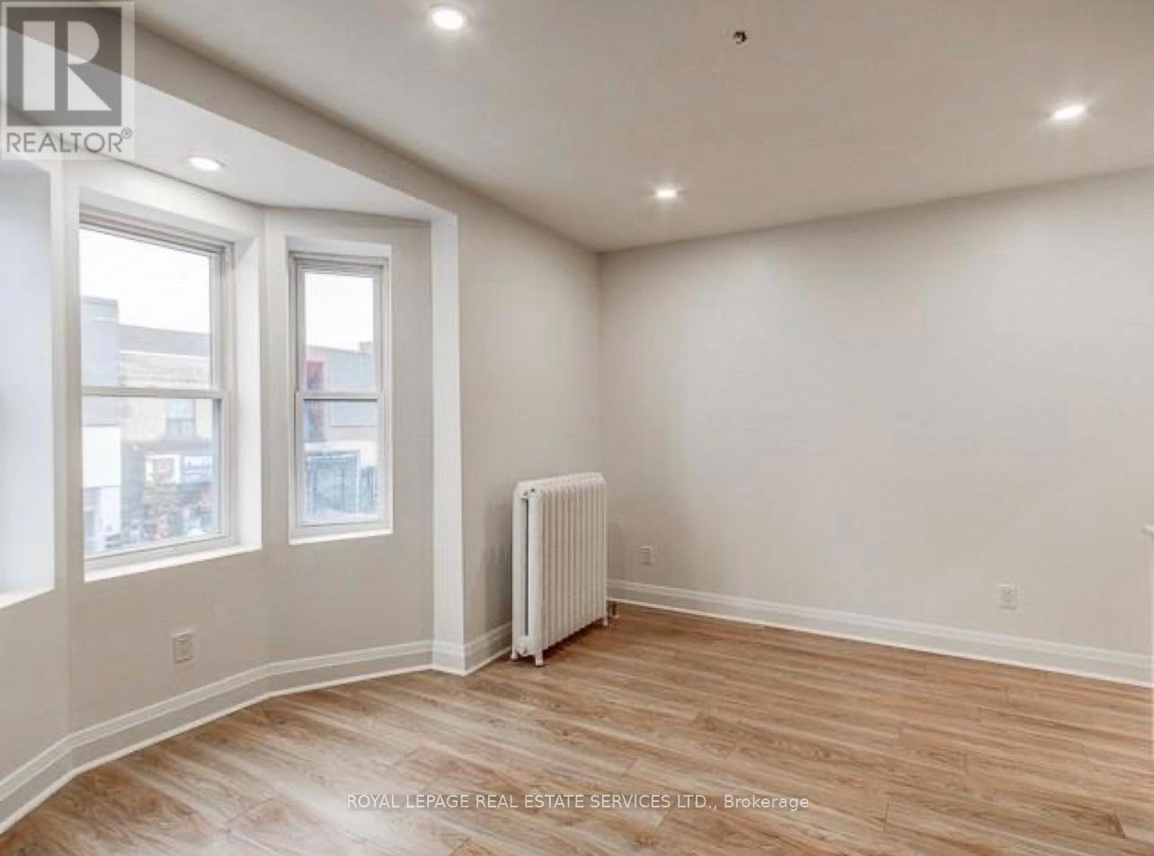 995 Bloor Street W Property Photo 15