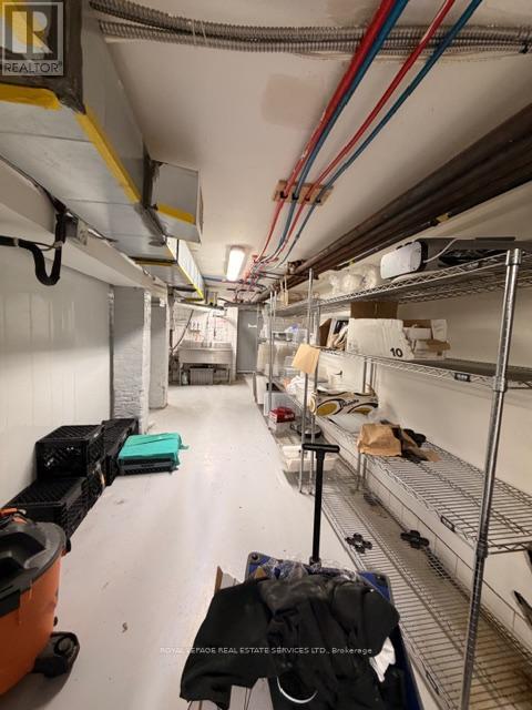 995 Bloor Street W Property Photo 46