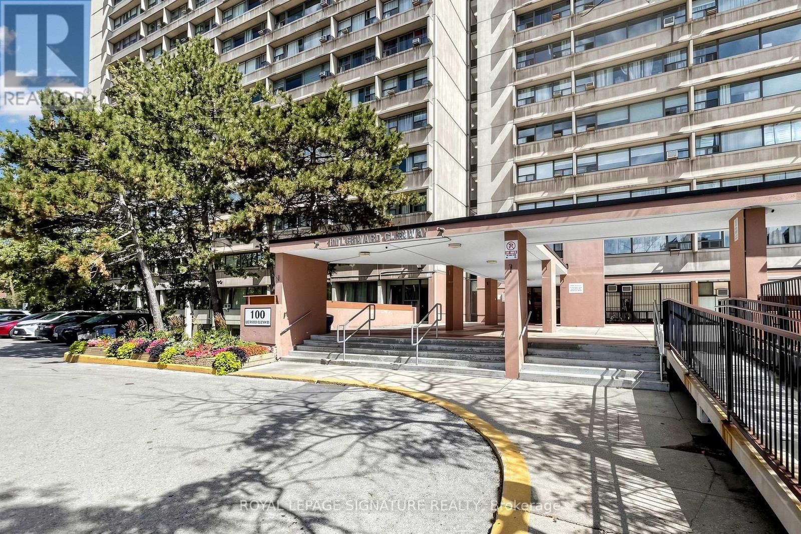 411 - 100 Leeward Glenway Property Photo 22