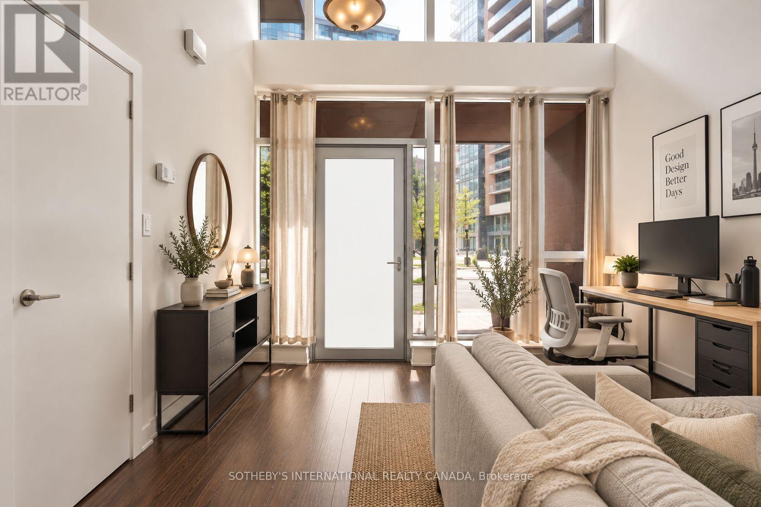 TH7 - 20 BRUYERES MEWS Property Photo 1