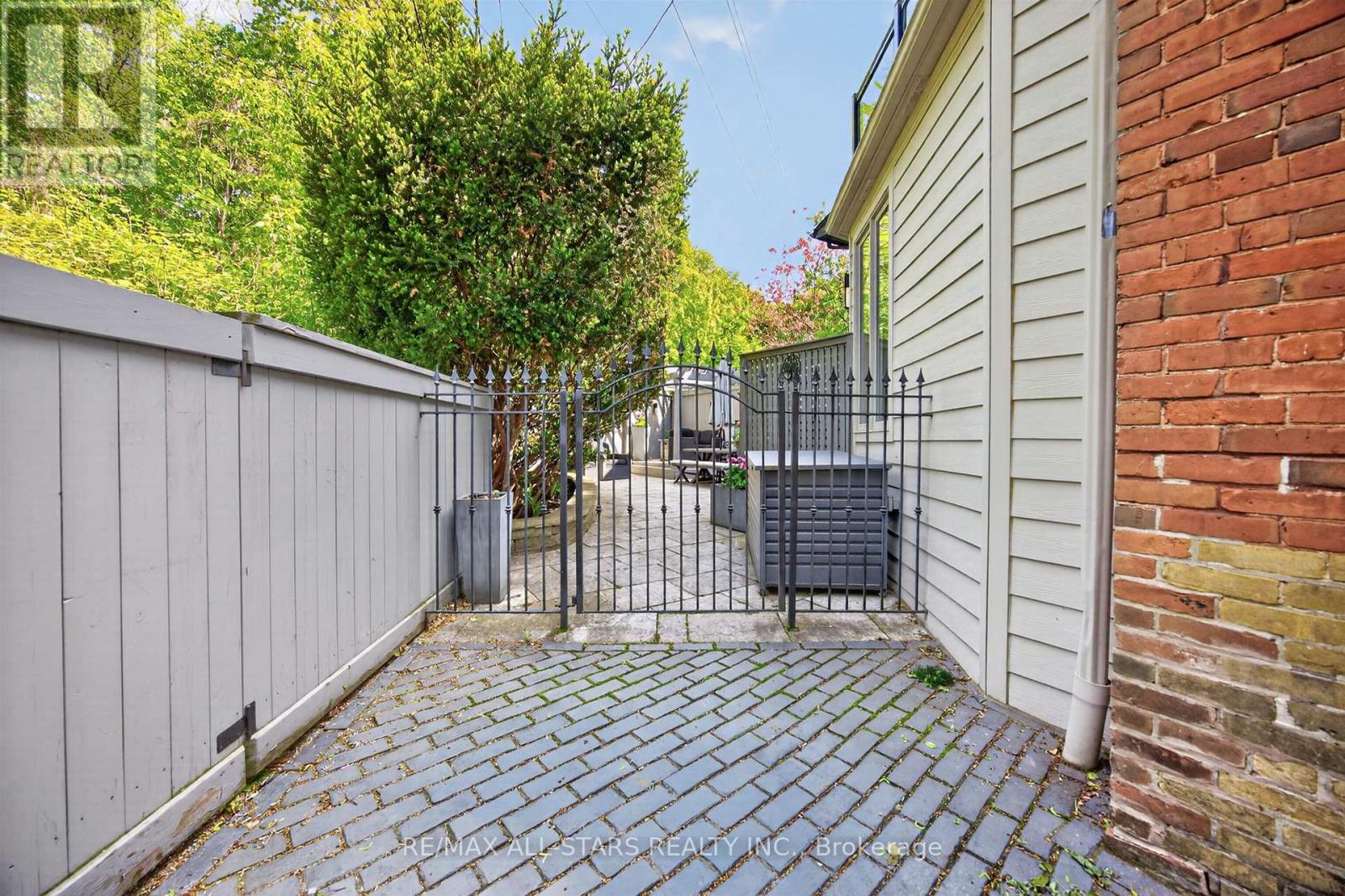 30 Edgewood Crescent Property Photo 42