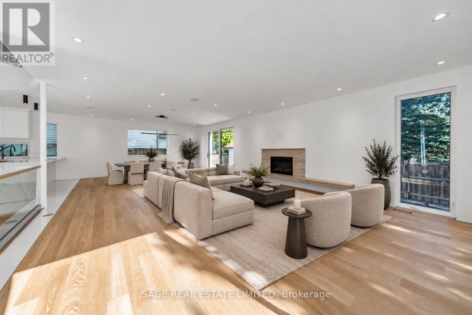 2 Addison Crescent Property Photo 8
