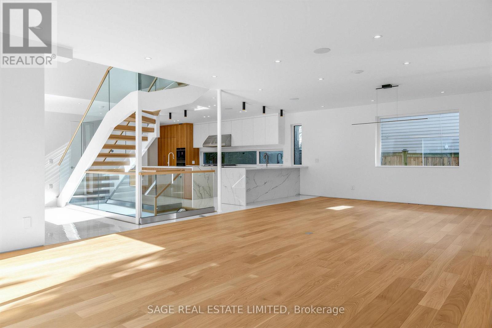 2 Addison Crescent Property Photo 10