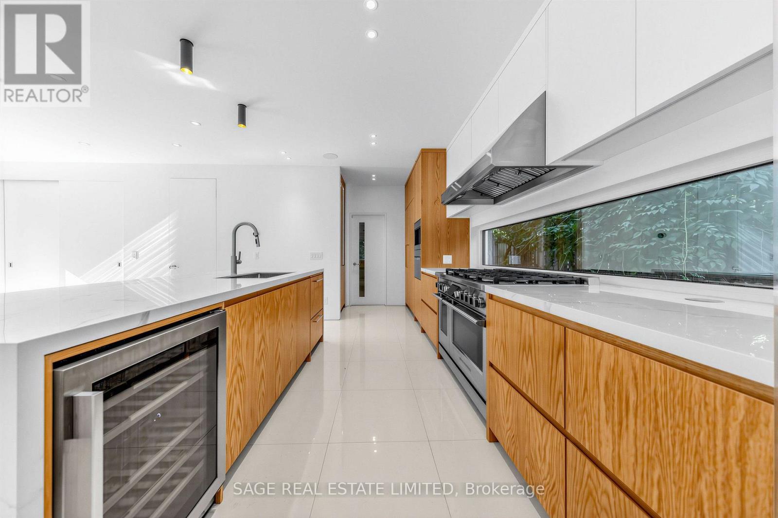 2 Addison Crescent Property Photo 14