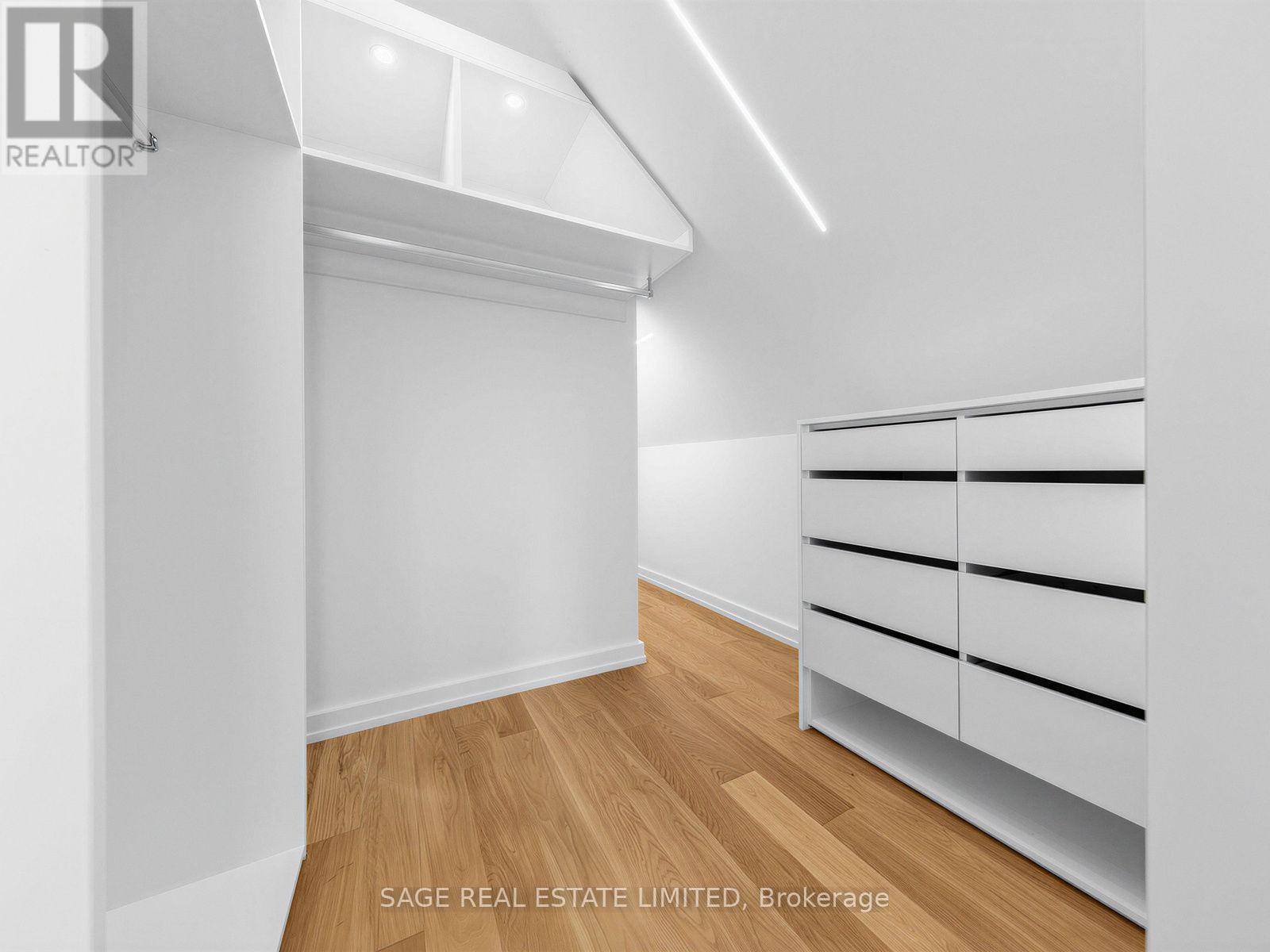 2 Addison Crescent Property Photo 23