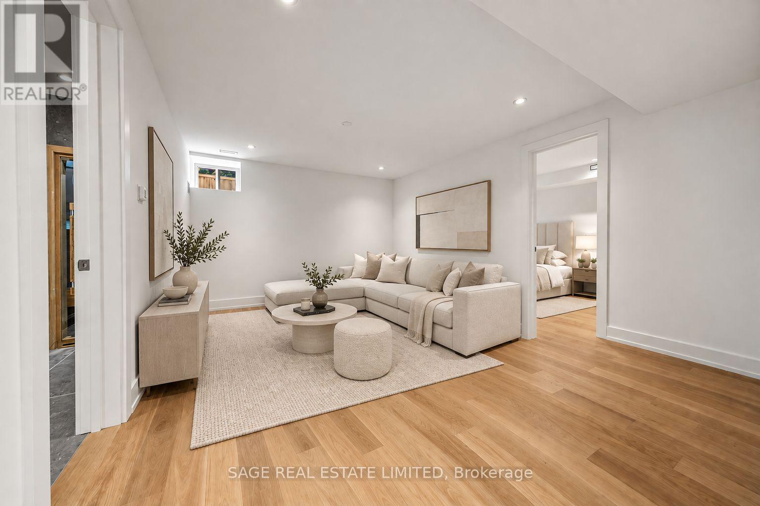 2 Addison Crescent Property Photo 41