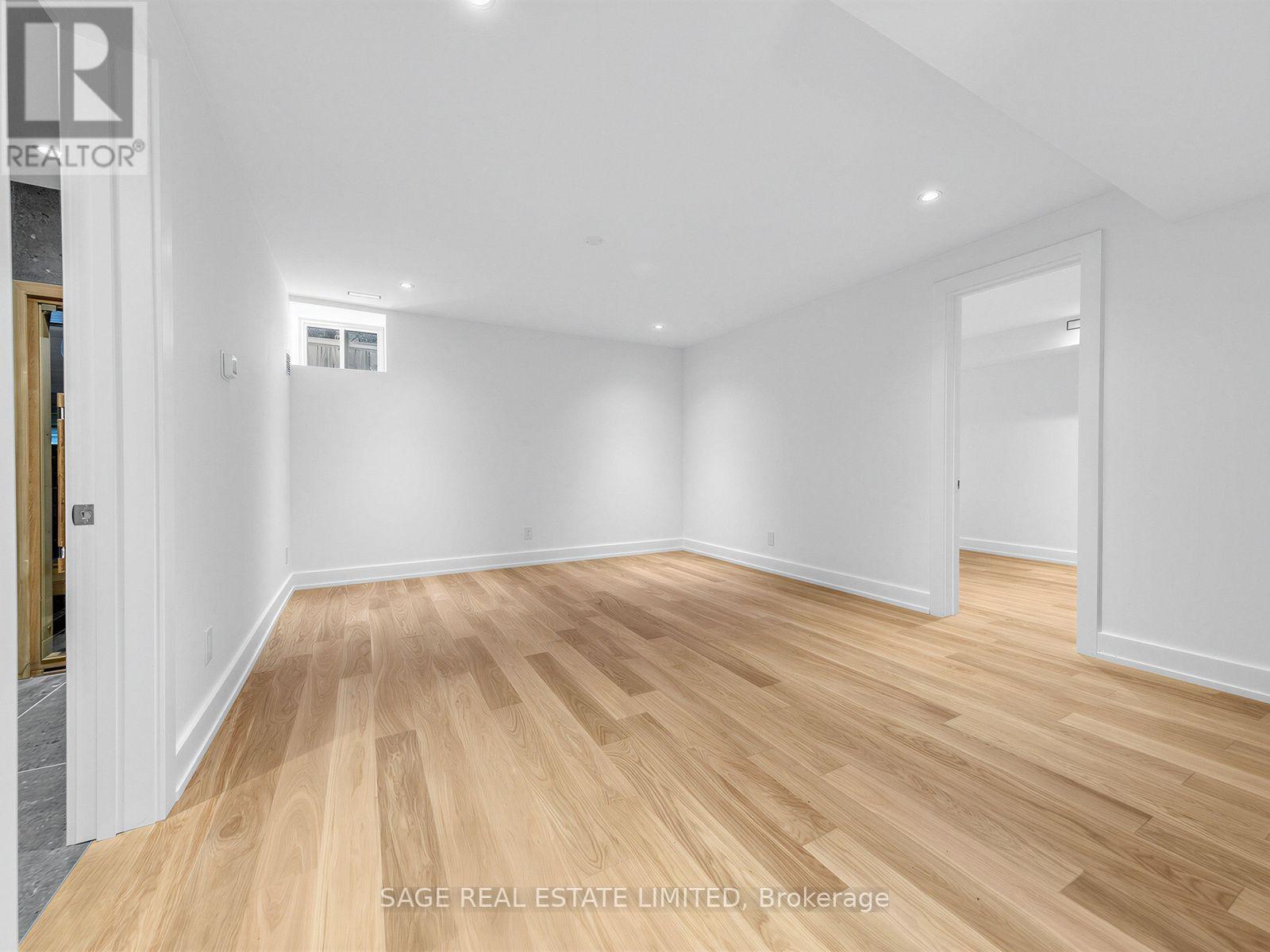 2 Addison Crescent Property Photo 42