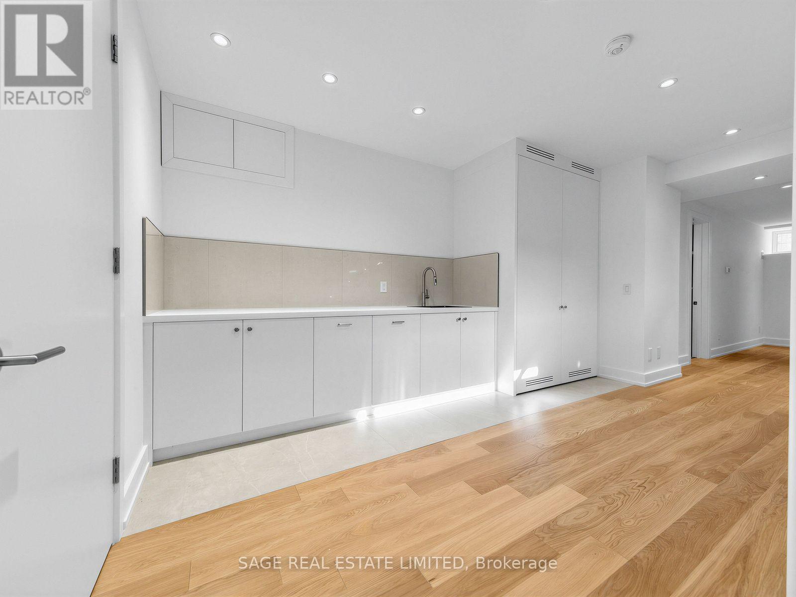 2 Addison Crescent Property Photo 47