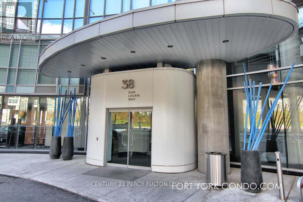 2112 - 38 Dan Leckie Way Property Photo 4