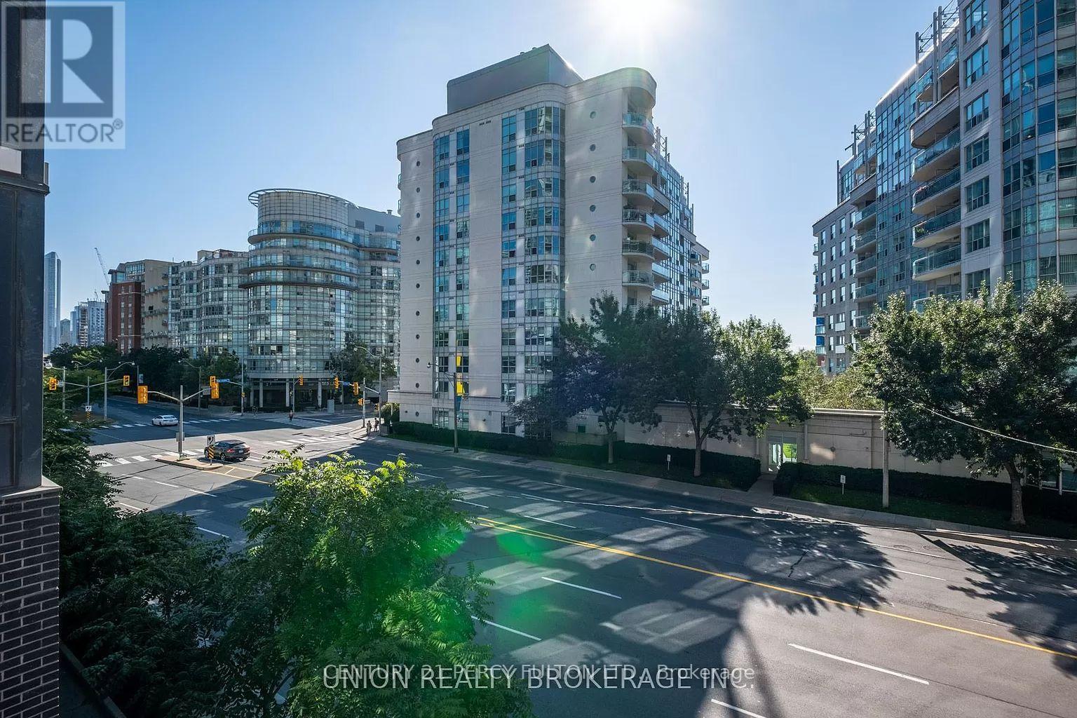 2112 - 38 Dan Leckie Way Property Photo 6
