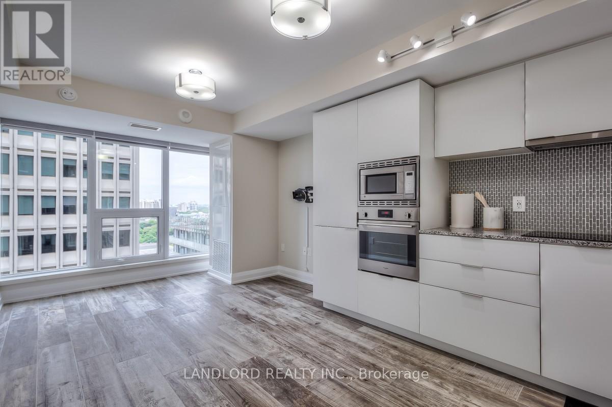 1714 - 955 BAY STREET Property Photo 1