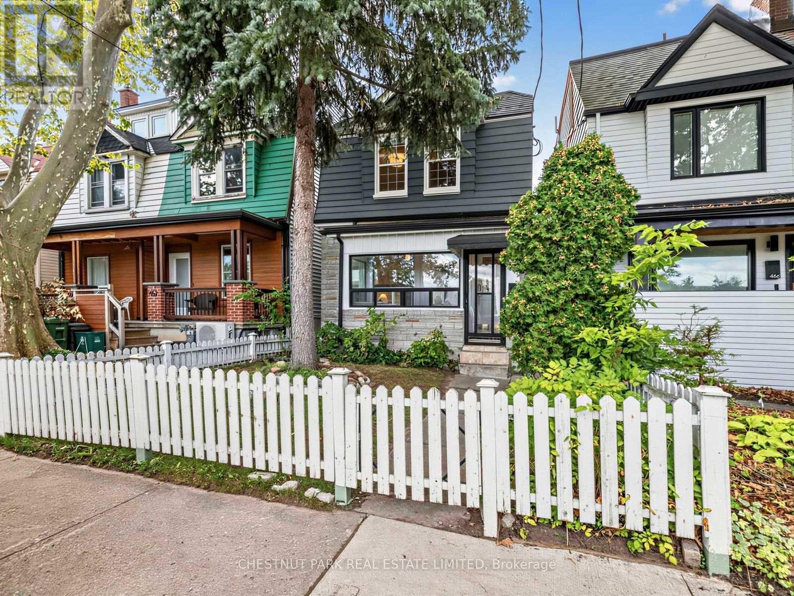 464 Montrose Avenue Property Photo 1