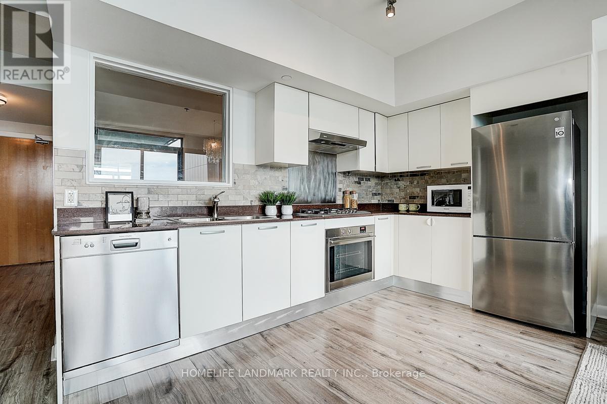 3103 - 375 King Street W Property Photo 5