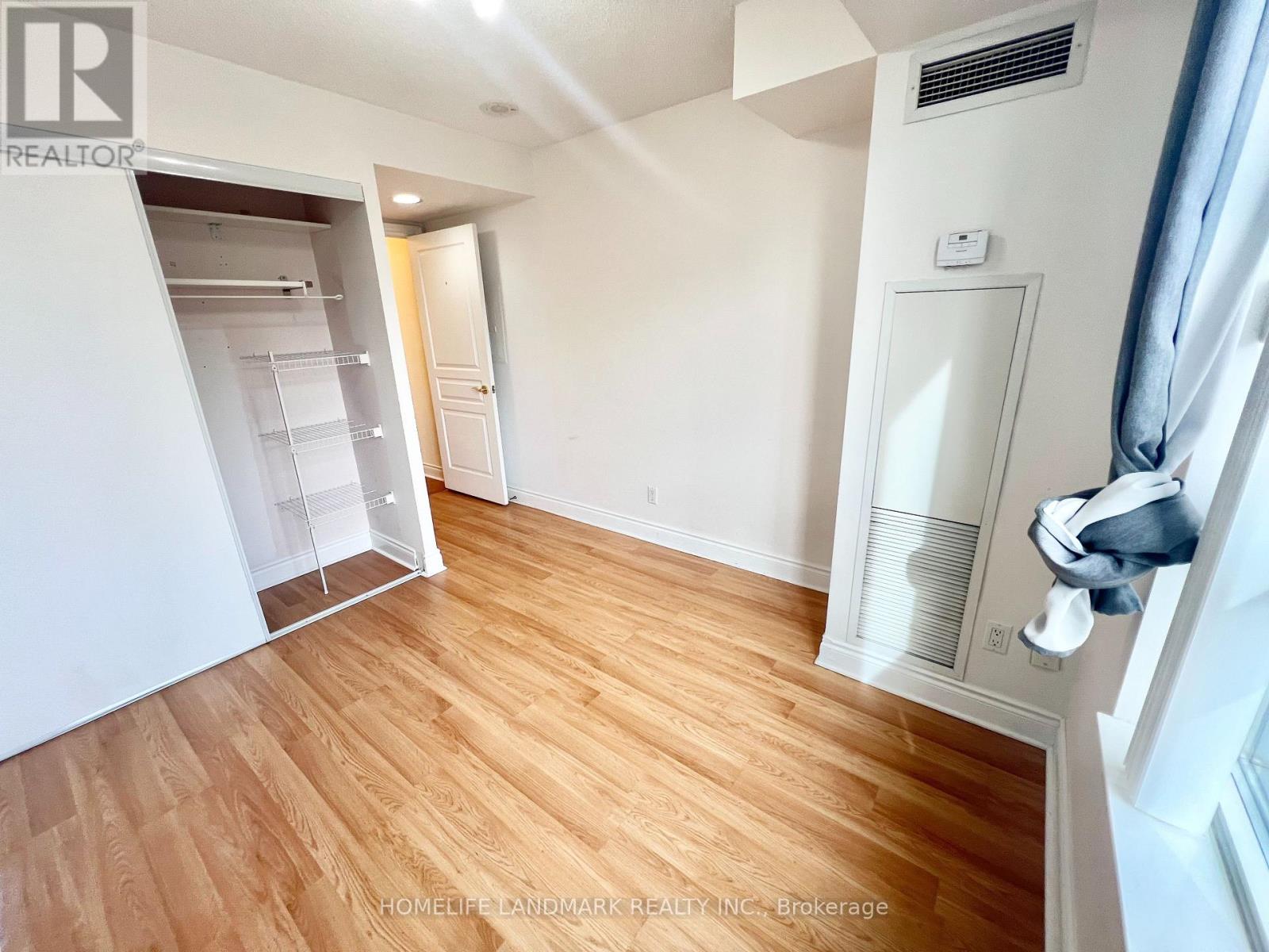 2304 - 10 Northtown Way Property Photo 8