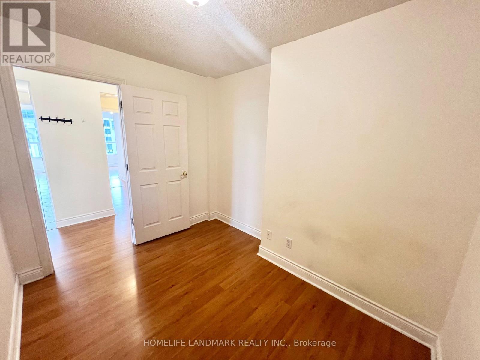 2304 - 10 Northtown Way Property Photo 11