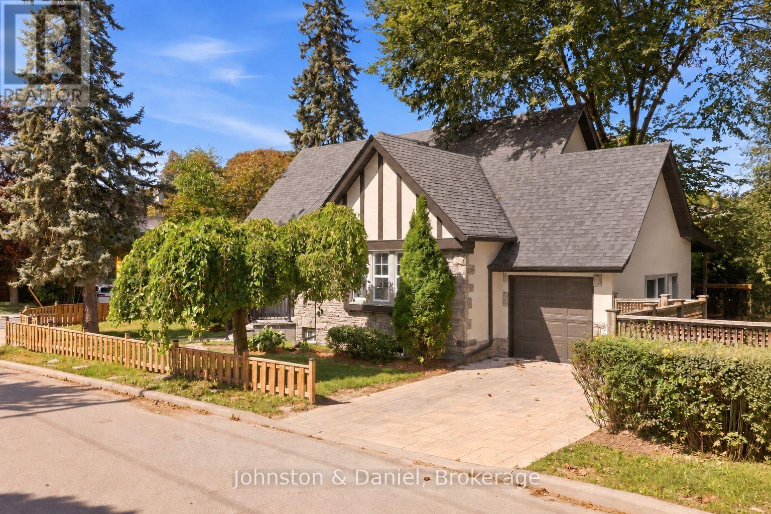 169 Glen Cedar Road Property Photo 1