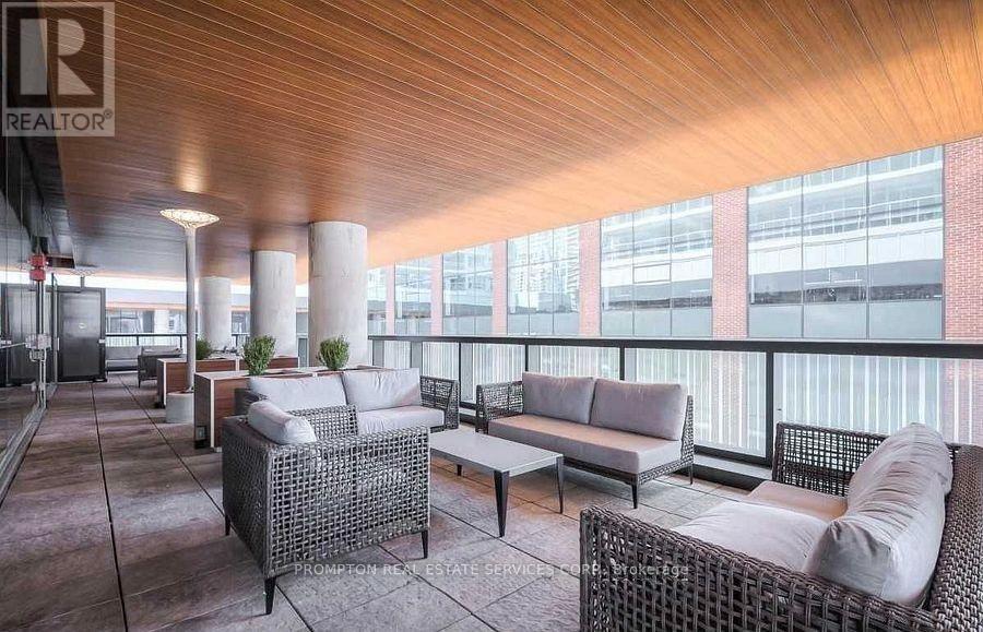 3911 - 19 Bathurst Street Property Photo 19