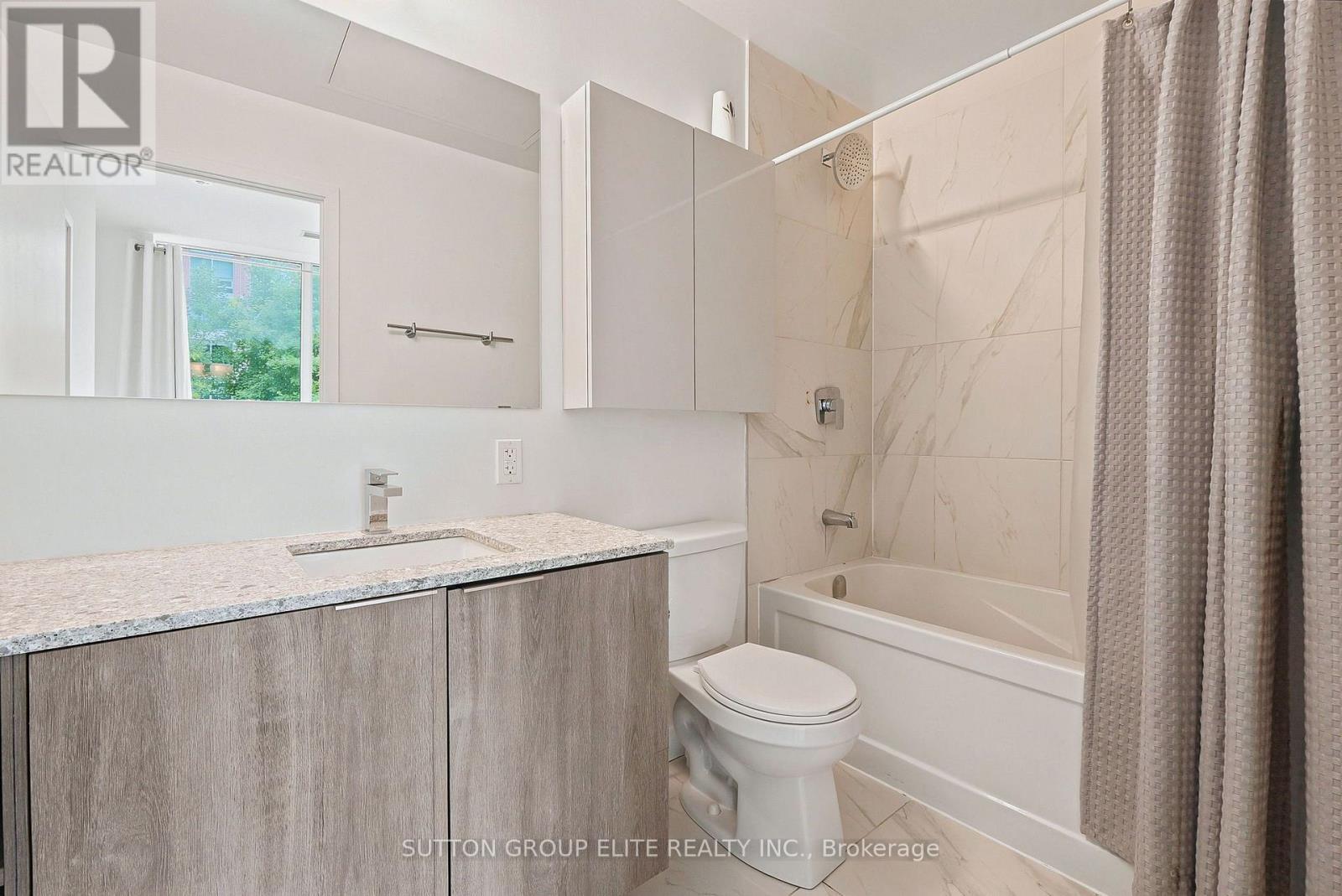 106 - 31 Tippett Road Property Photo 23