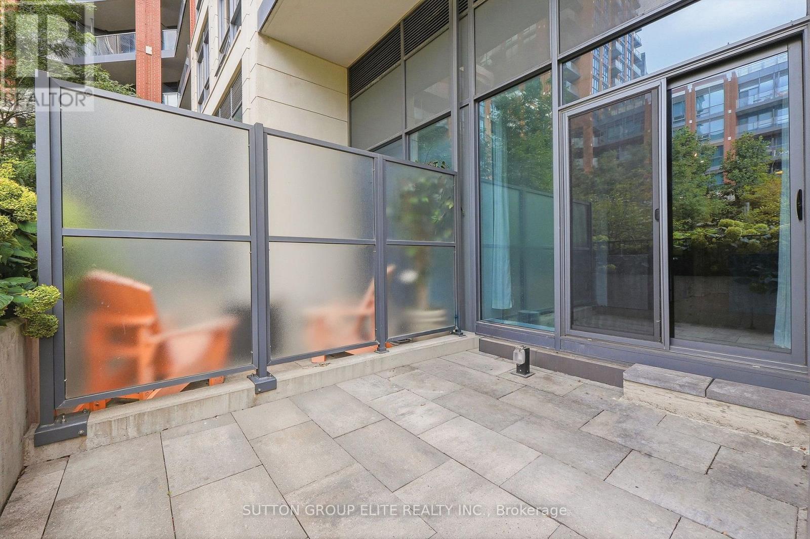 106 - 31 Tippett Road Property Photo 27