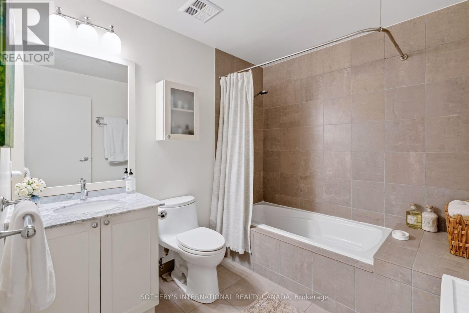 208 - 993 Queen Street W Property Photo 29