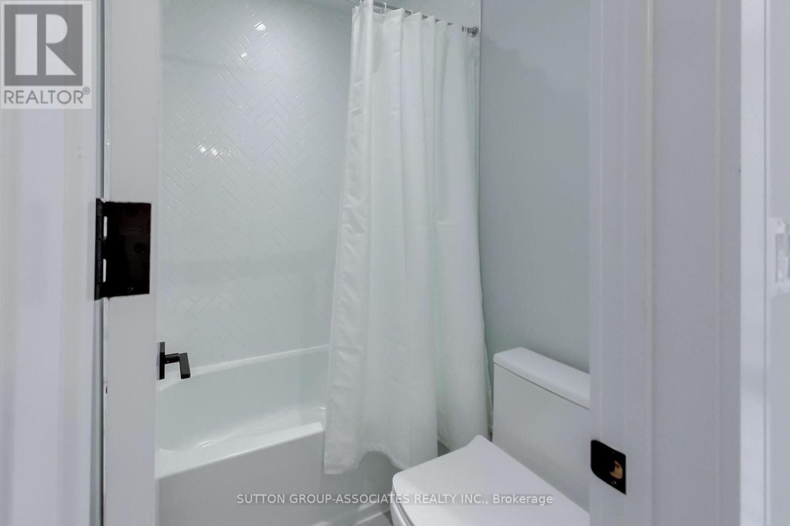 670 Winona Drive Property Photo 26