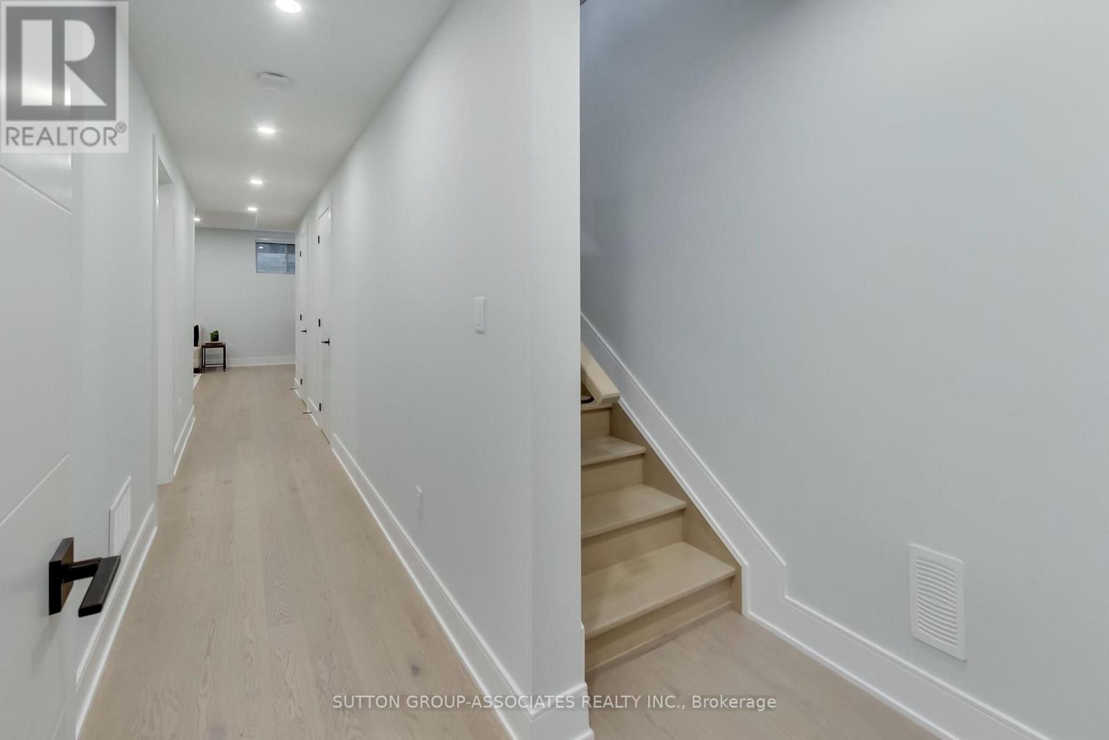 670 Winona Drive Property Photo 34