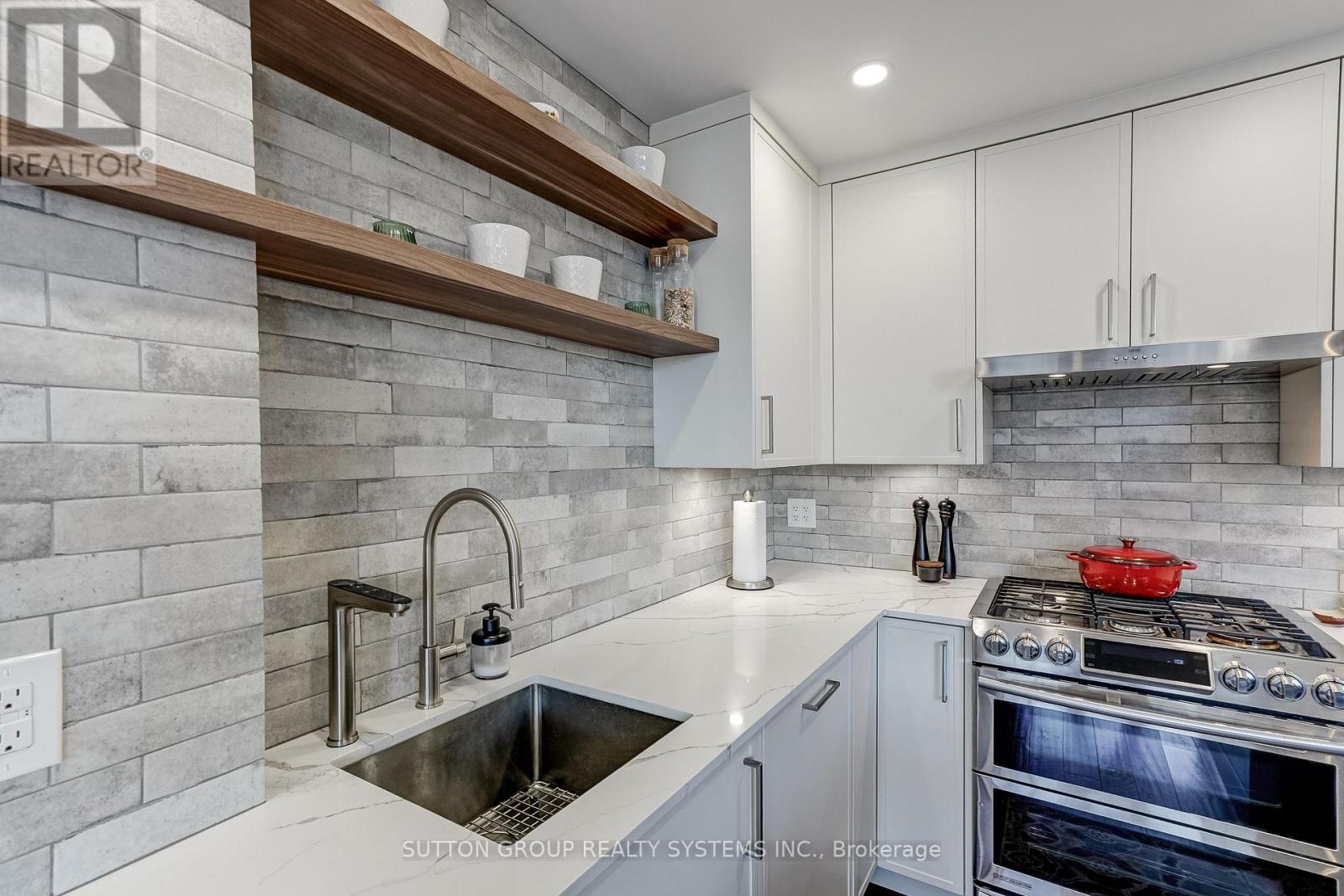 Ph807 - 39 Jarvis Street Property Photo 11