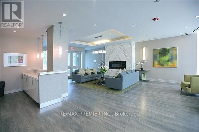 707 - 525 Wilson Avenue Property Photo 29