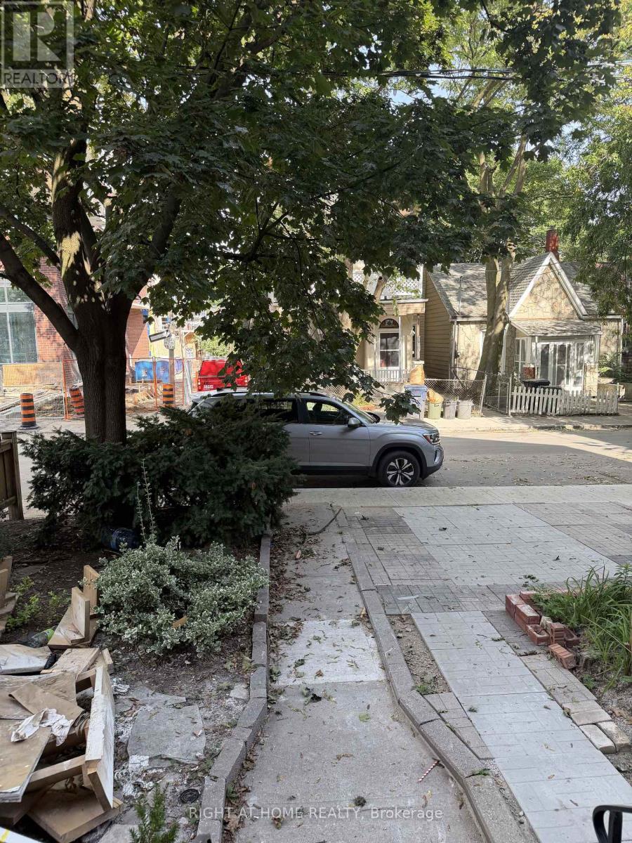 272 Seaton Street Property Photo 14