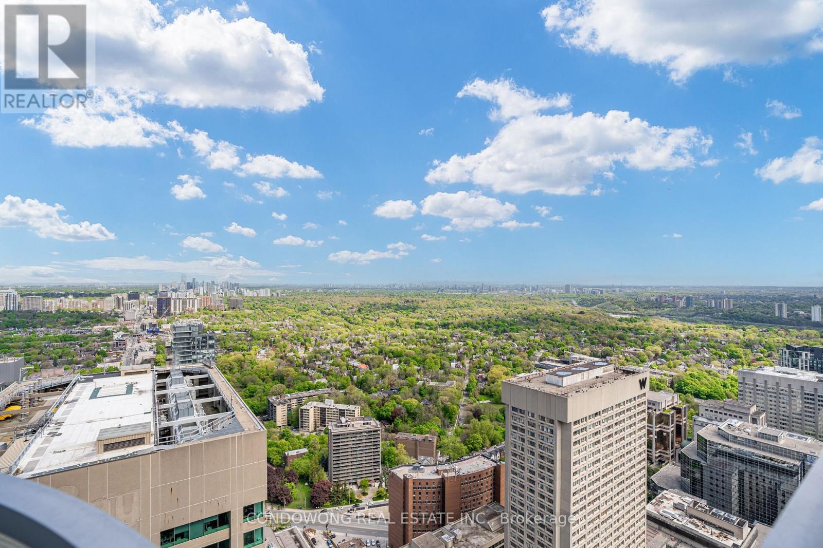 4710 - 1 Bloor Street E Property Photo 29