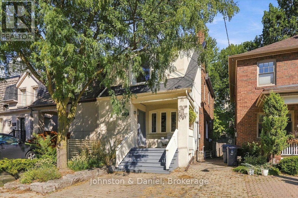 194 Hillsdale Avenue E Property Photo 1